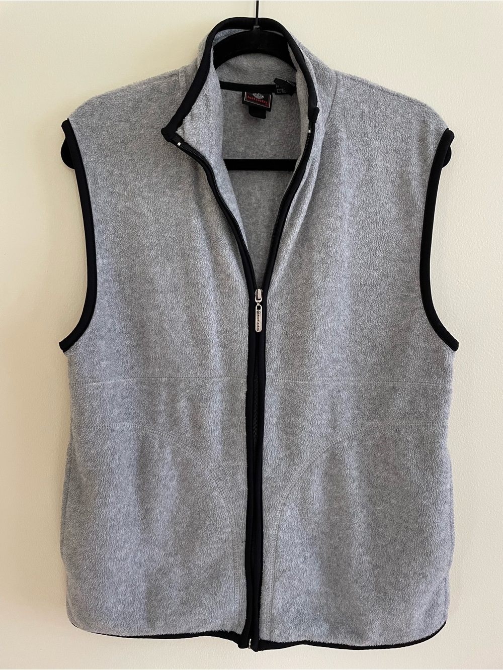 Footlocker Men's Grey Sleeveless Zip-Front Sweater Vest Small